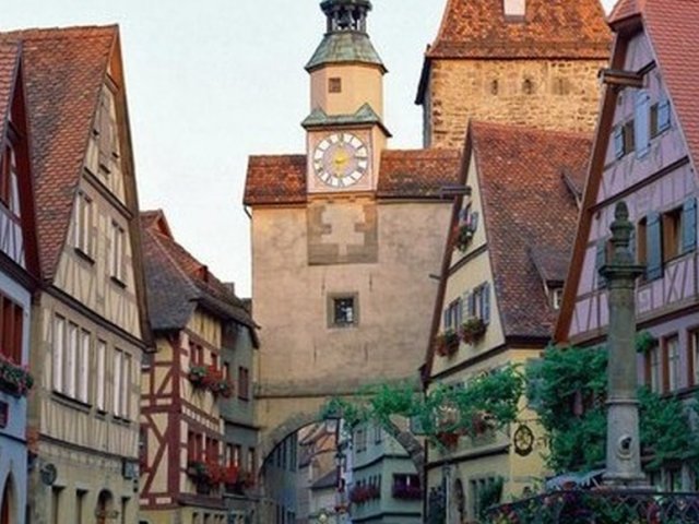 Dish Real Estate In Germany