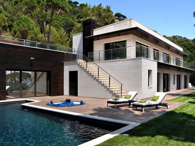 House On The Coast Of Spain