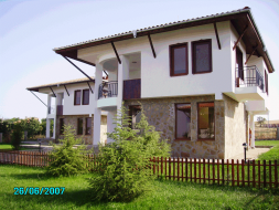Недвижимость в Болгарии – Дом в деревне